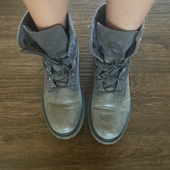 Grey Timberlands GUC size 7 - Picture 2 of 10